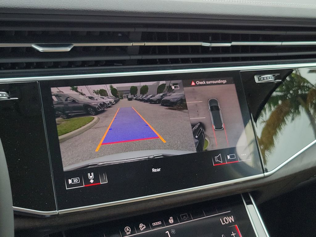 New 2026 Audi Q7 2.0T Premium image 13