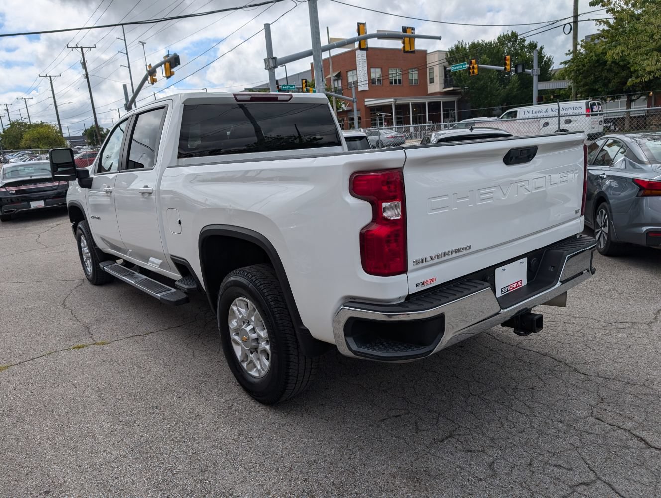 Used 2022 Chevrolet Silverado 2500 LT w/ Convenience Package AWD/4WD image 8