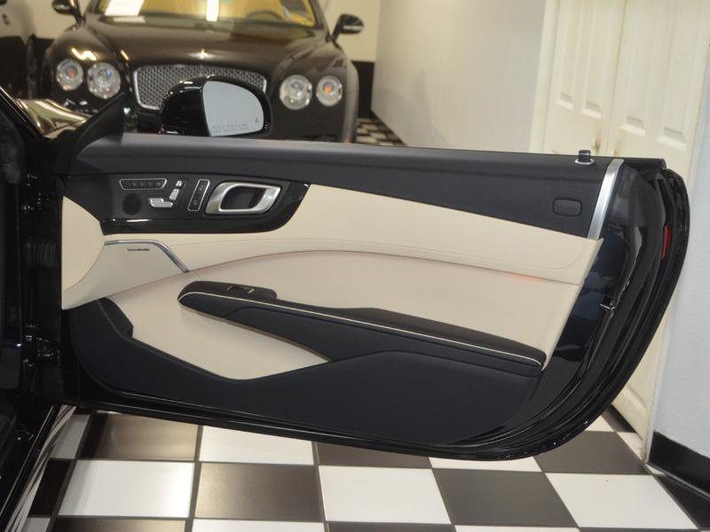 Used 2015 Mercedes-Benz SL 400 image 25
