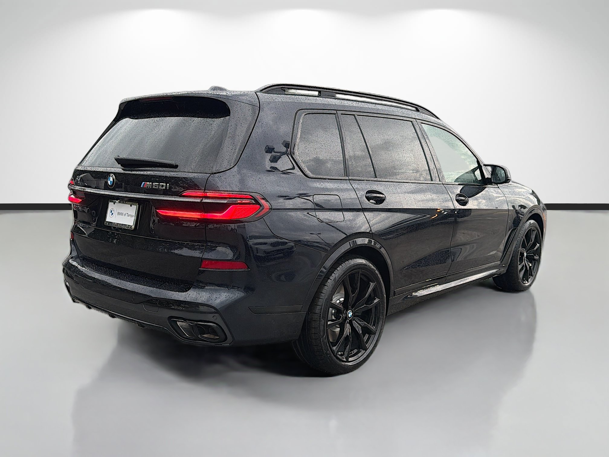 New 2027 BMW X7 M60i AWD/4WD image 3