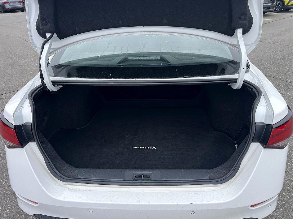 Certified 2024 Nissan Sentra SV image 15