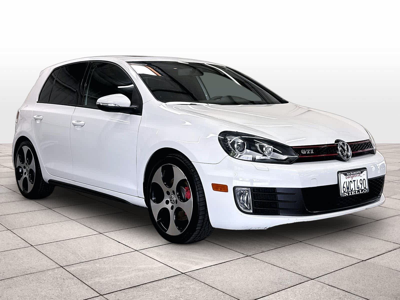 Used 2012 Volkswagen GTI 4-Door FWD image 3