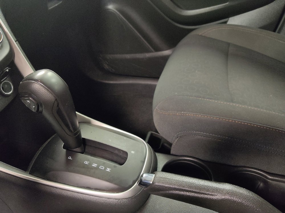 Used 2022 Chevrolet Trax LS w/ Tint and Cruise Package FWD image 26