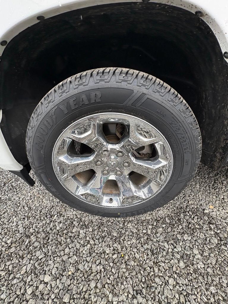 Used 2020 RAM 1500 Big Horn AWD/4WD image 11