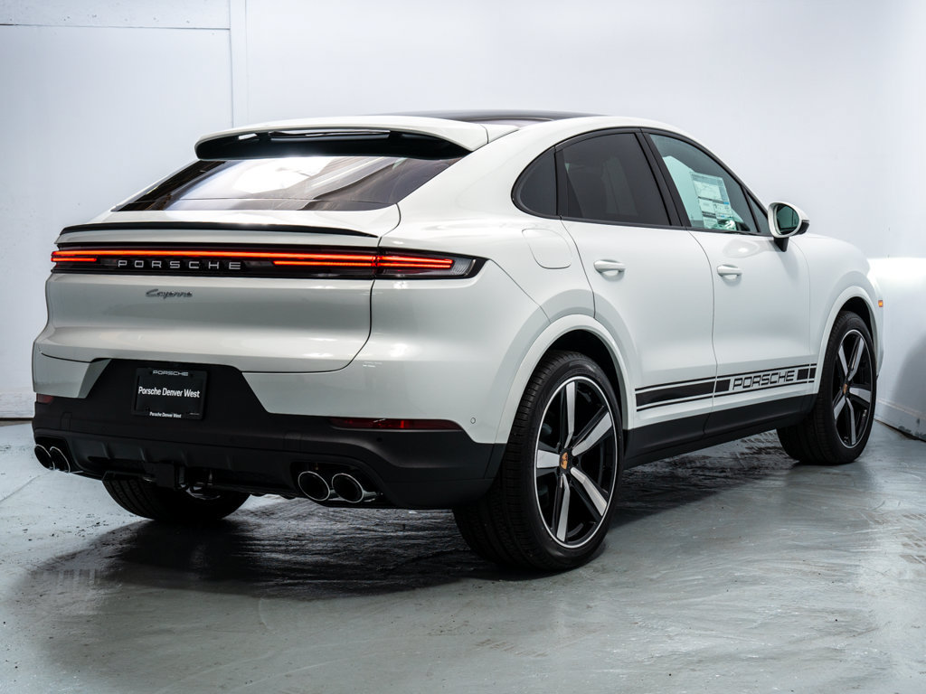 Used 2026 Porsche Cayenne Coupe AWD/4WD image 7