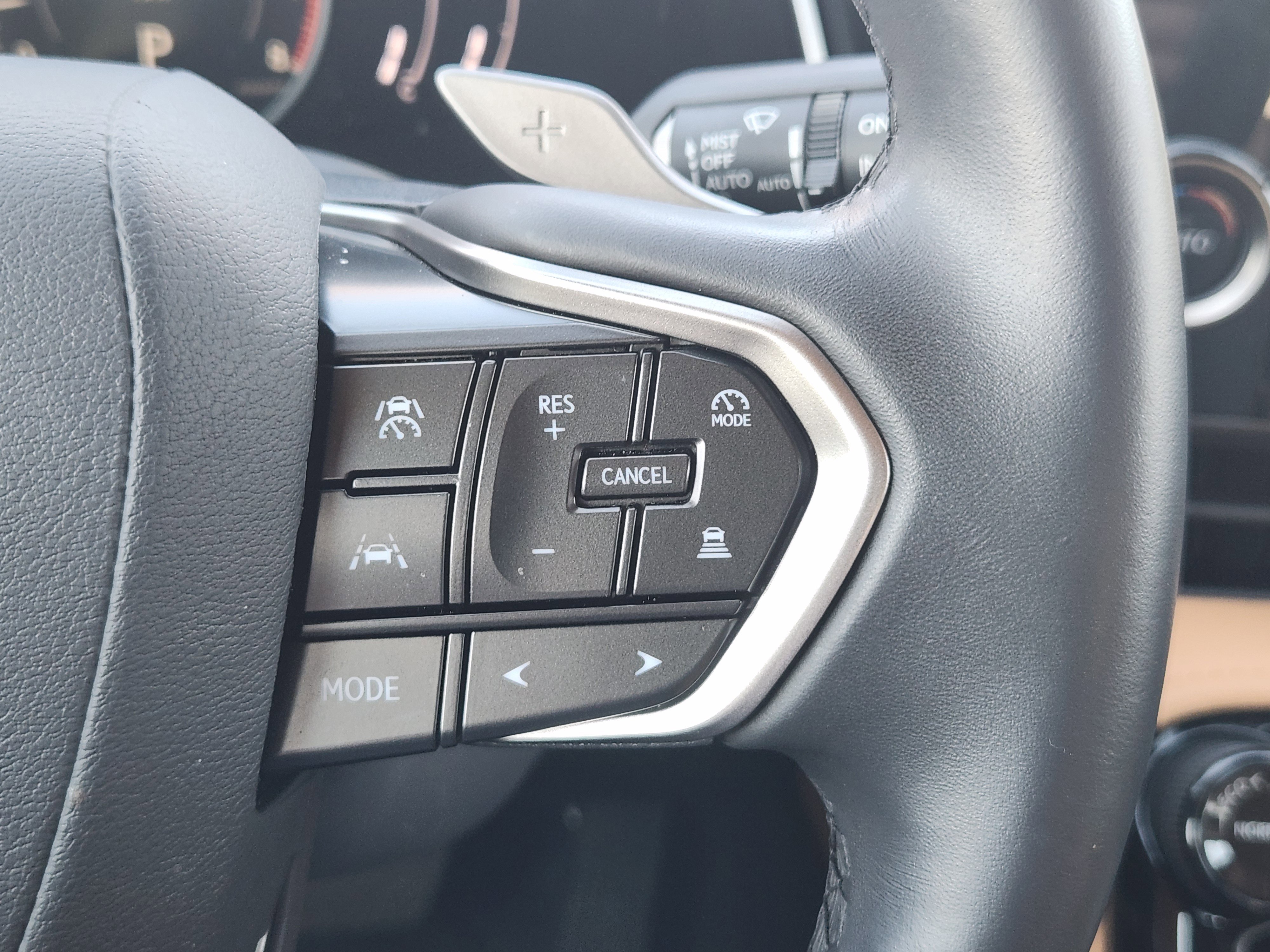 Certified 2025 Lexus NX 250 FWD w/ Premium Package image 35