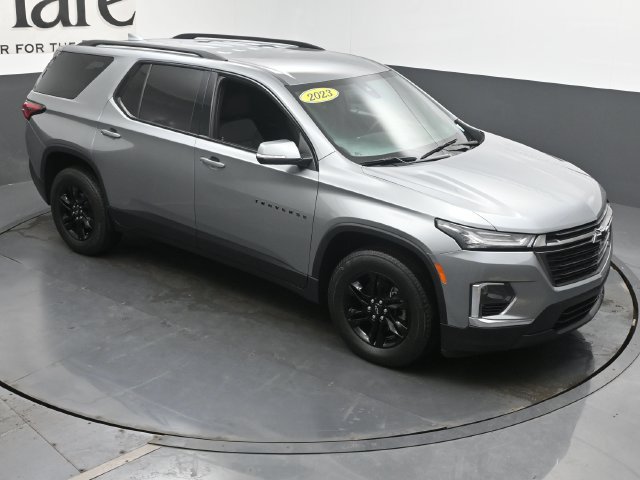 Used 2023 Chevrolet Traverse LT FWD image 54