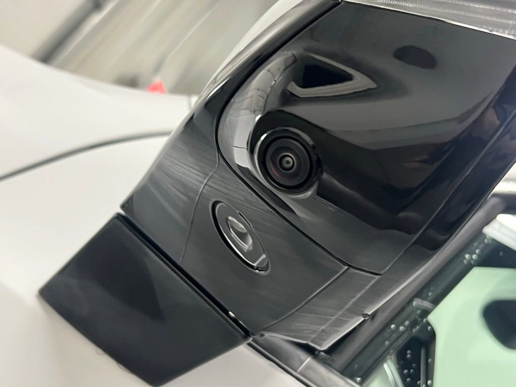 New 2026 GMC Yukon XL Elevation w/ LPO, Floor Liner Package image 12