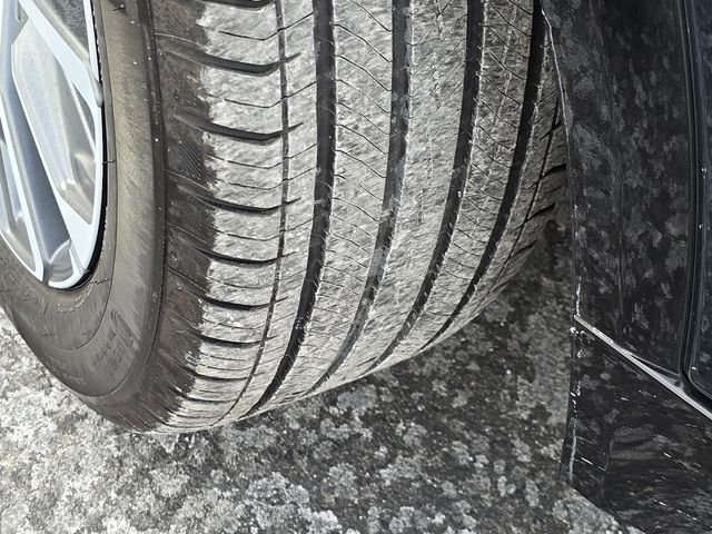 Used 2024 Cadillac Lyriq Sport image 11