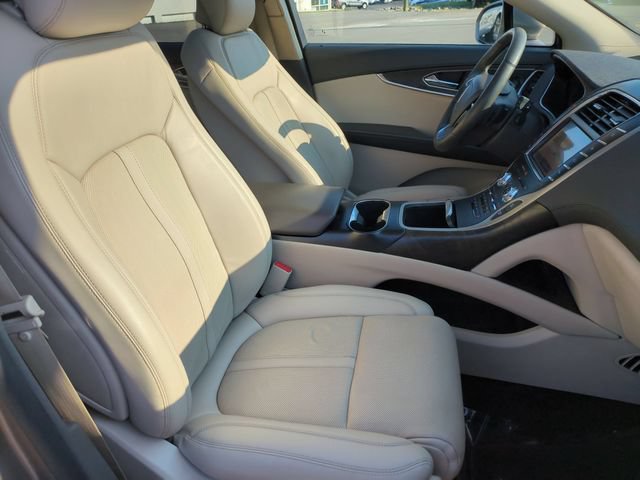 Used 2020 Lincoln Nautilus Reserve w/ Equipment Group 201A FWD image 35