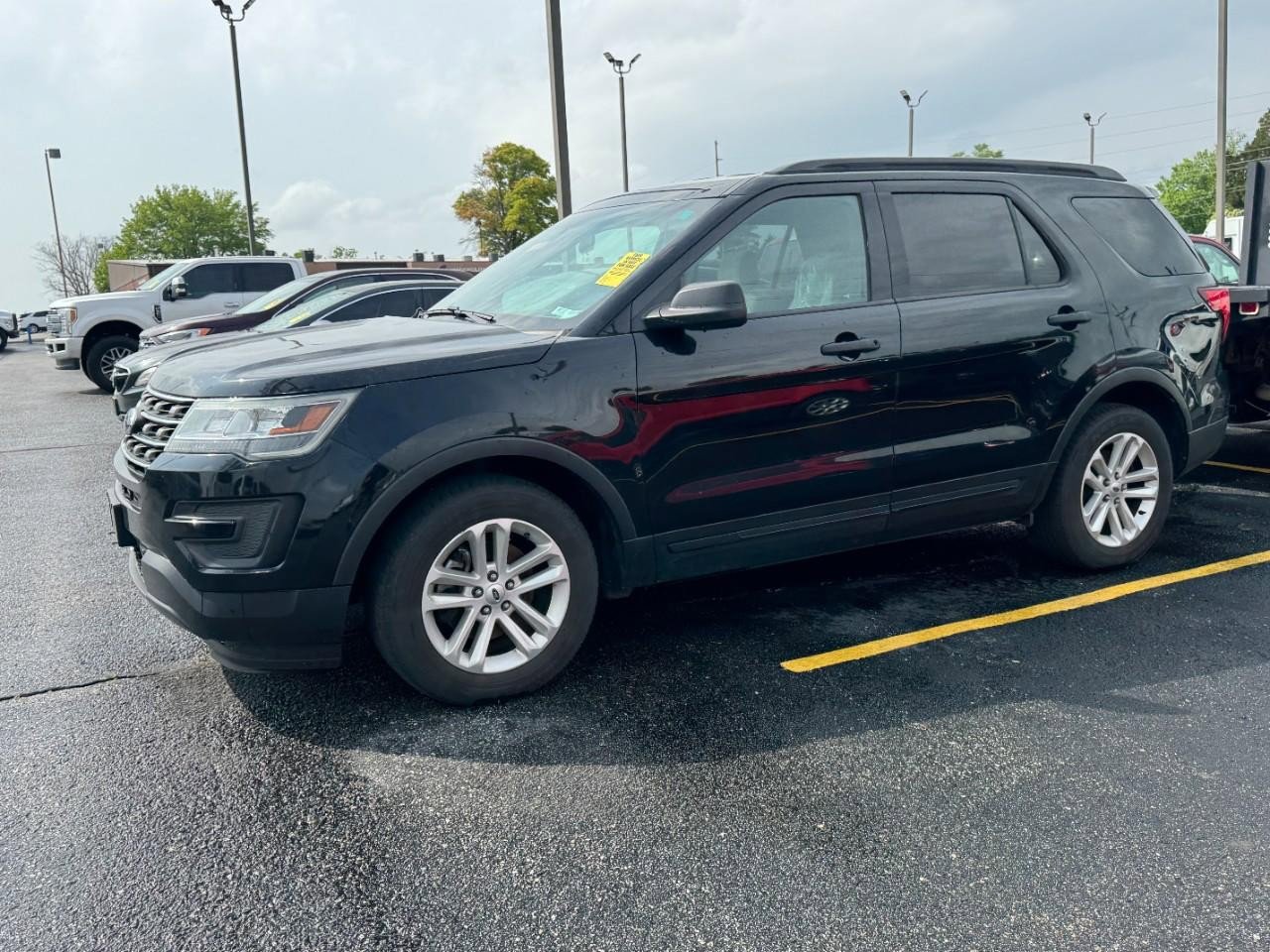 Used 2016 Ford Explorer FWD image 8