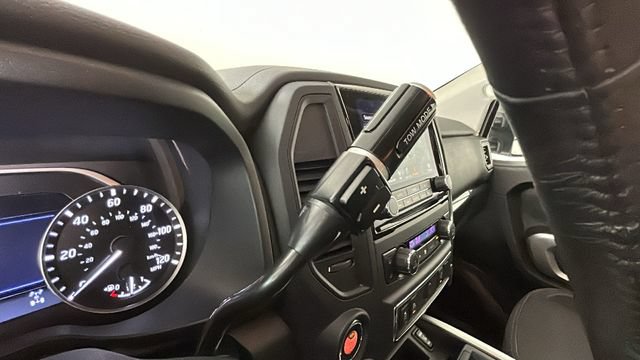 Used 2022 Nissan Titan SV w/ SV Convenience Package AWD/4WD image 21