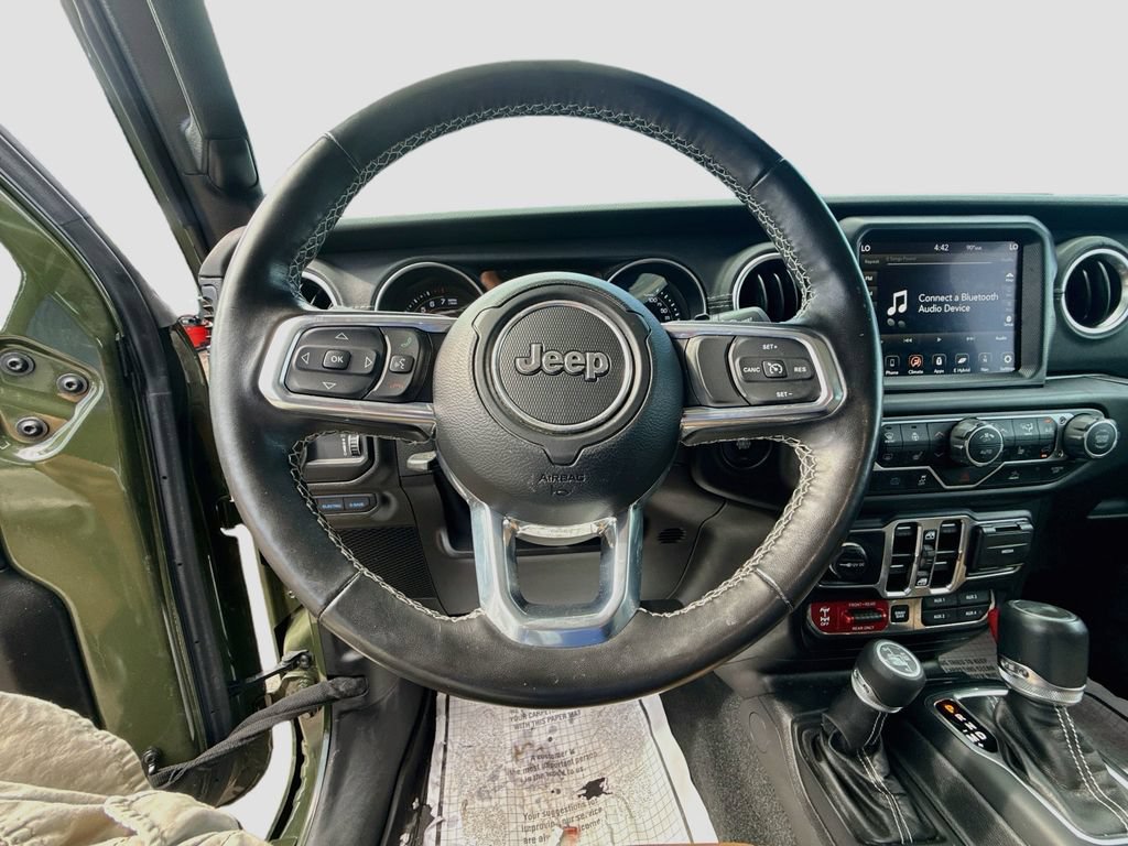 Used 2023 Jeep Wrangler Unlimited Rubicon 4xe w/ Cold Weather Group AWD/4WD image 13