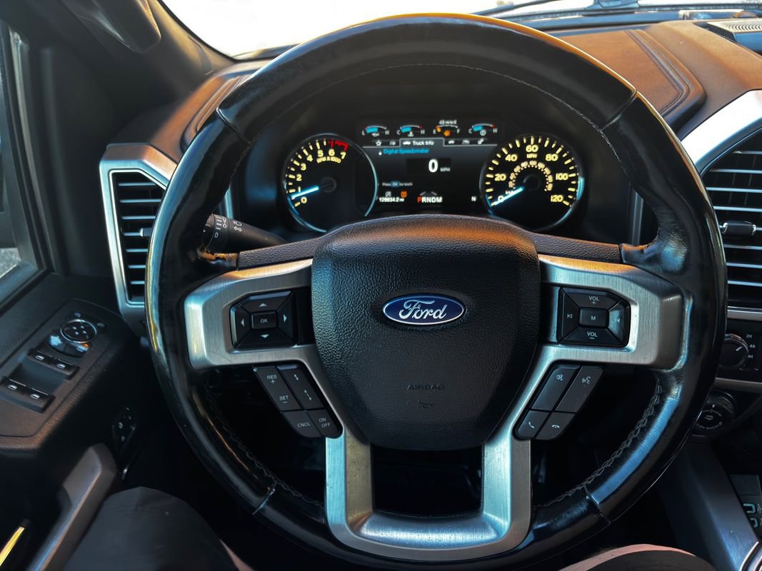 Used 2018 Ford F150 Platinum w/ Equipment Group 701A Luxury AWD/4WD image 19