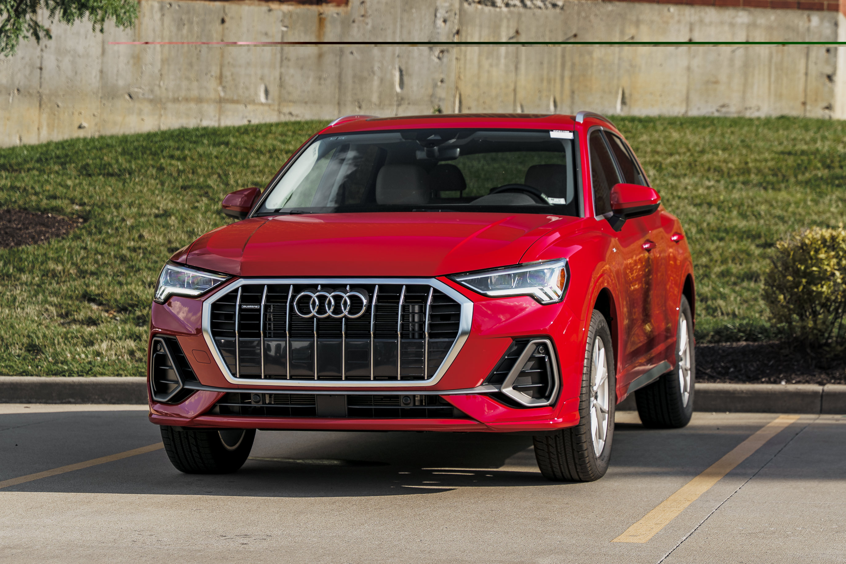 Certified 2024 Audi Q3 2.0T Premium AWD/4WD image 7
