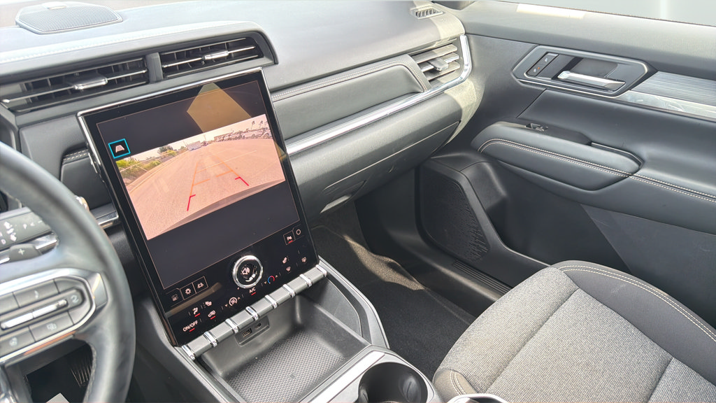 Used 2026 GMC Terrain Elevation FWD image 25