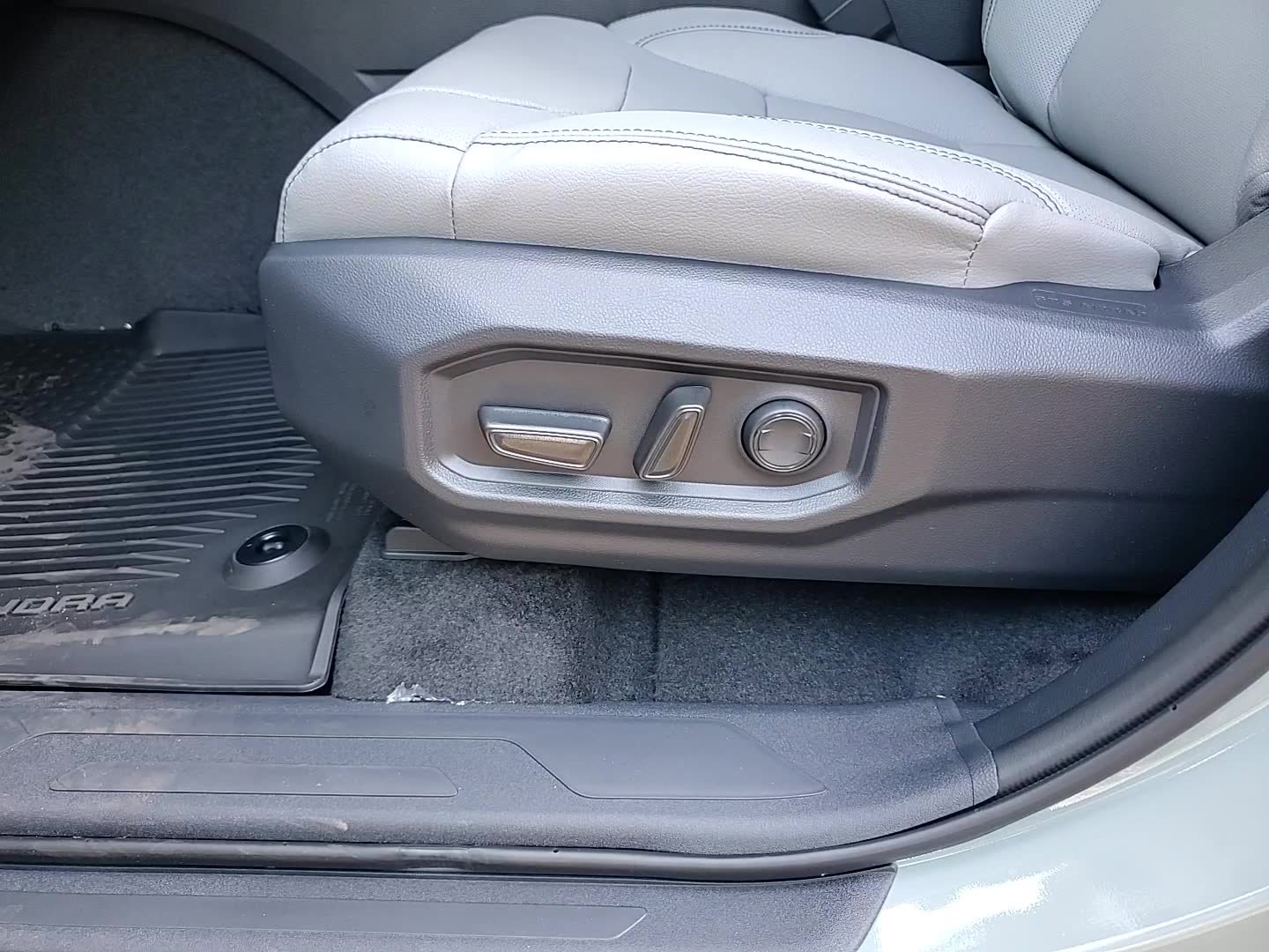 New 2026 Toyota Tundra SR5 w/ SR5 Premium Package image 12