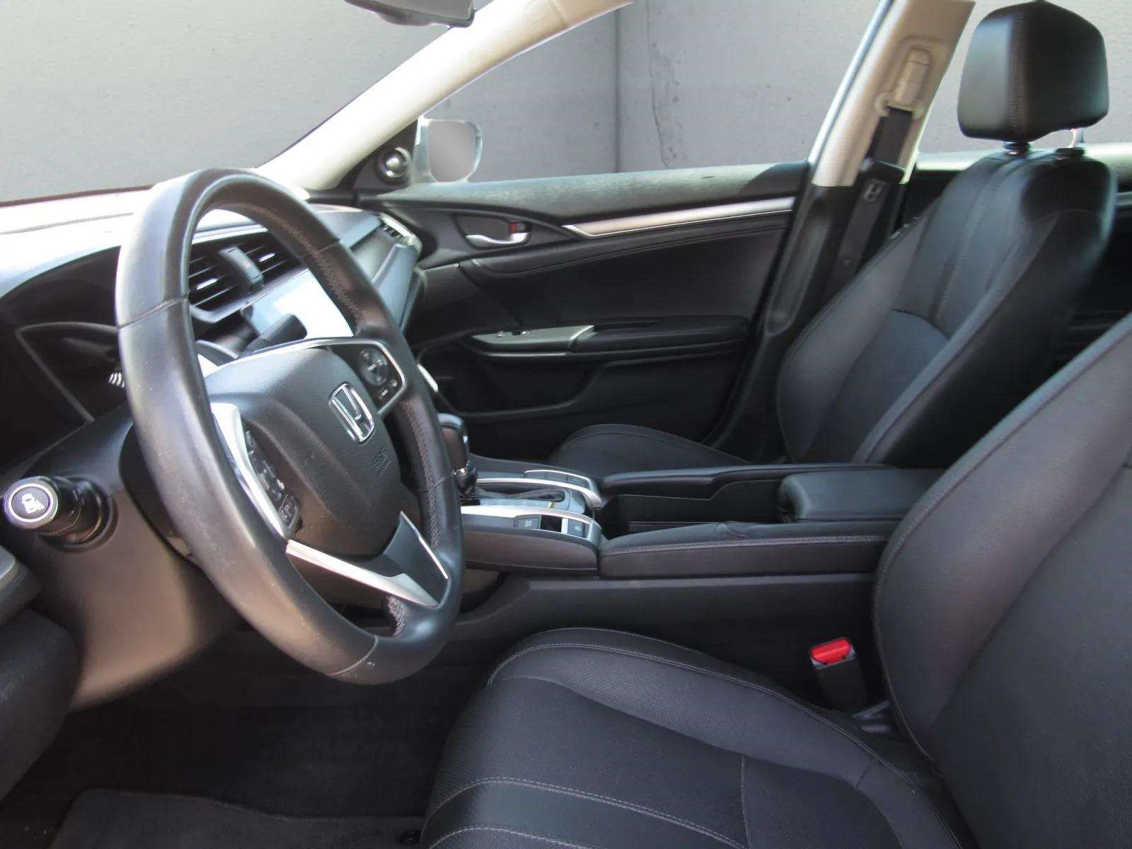 Certified 2017 Honda Civic Touring image 14