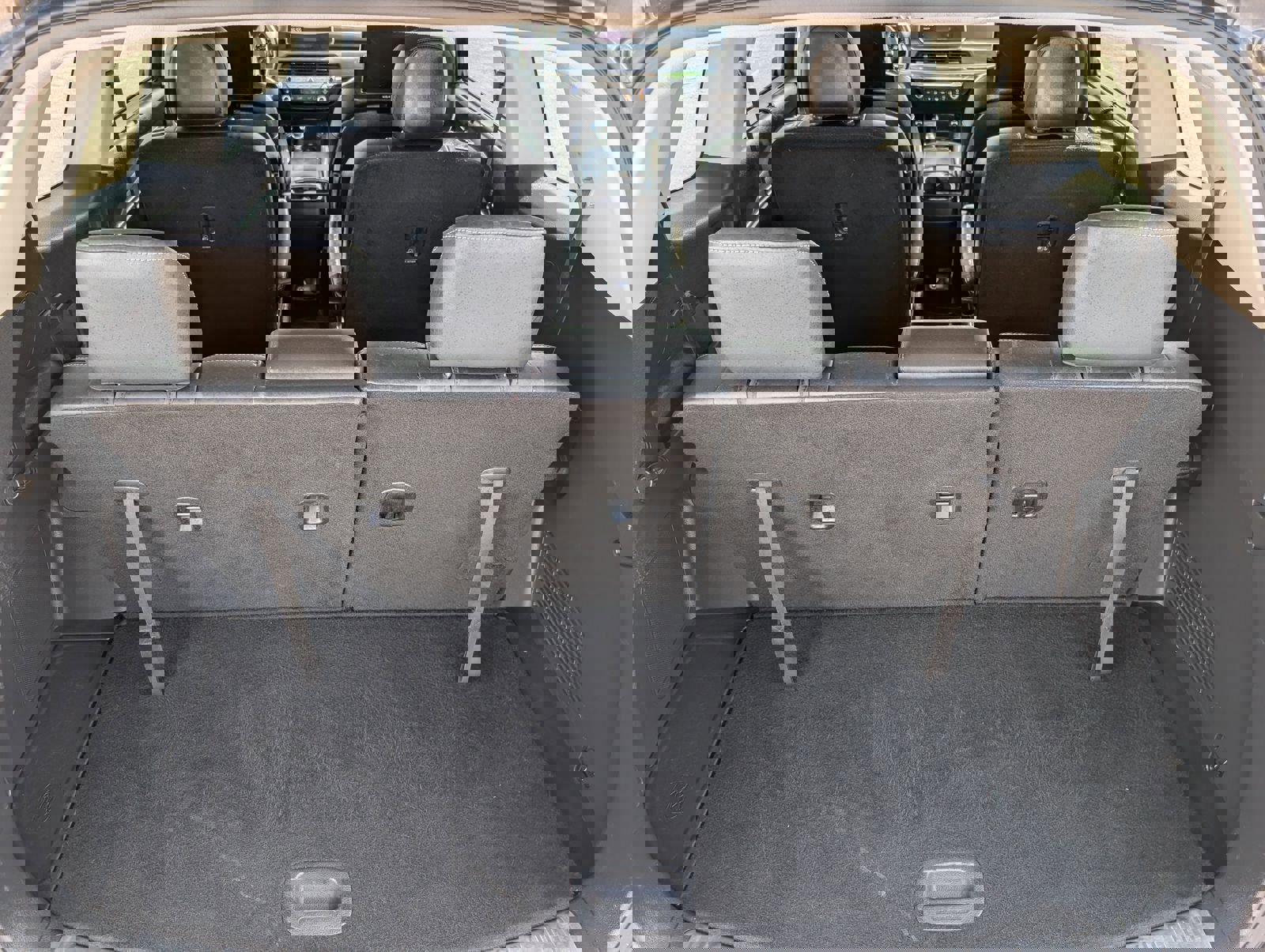 Used 2022 Kia Telluride SX w/ SX Prestige Package image 13