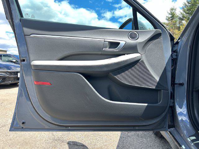 New 2026 Hyundai Sonata Blue FWD image 12