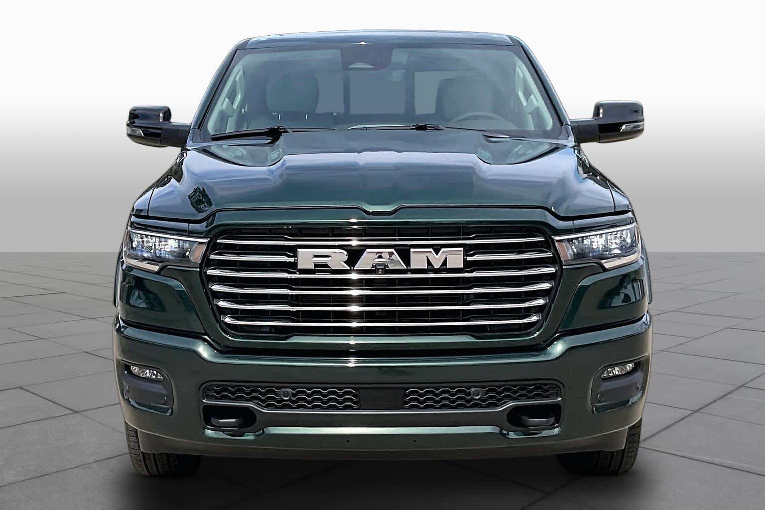 New 2027 RAM 1500 Laramie w/ Laramie Preferred Package AWD/4WD image 3
