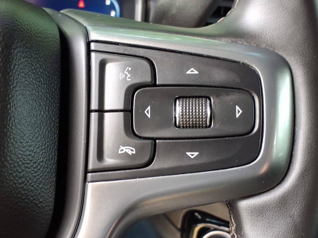 Used 2026 Chevrolet Silverado 2500 LT w/ Leather Package AWD/4WD image 21