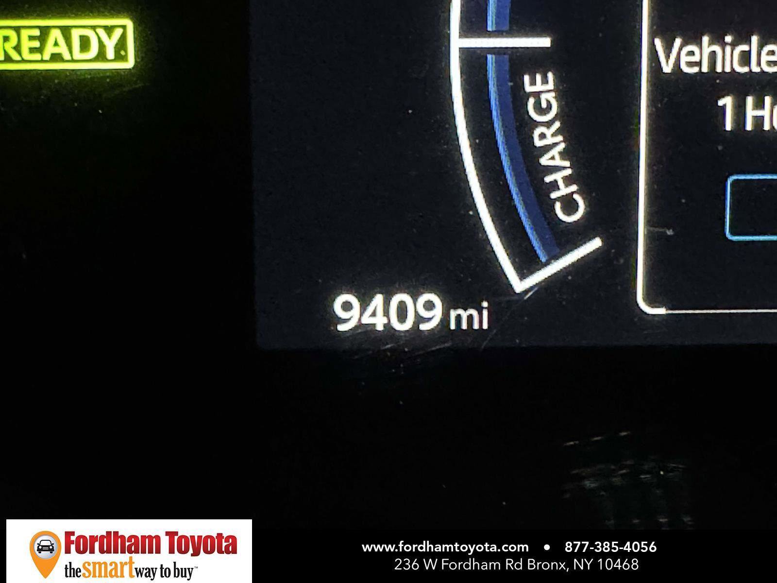 Used 2025 Toyota Camry SE image 31