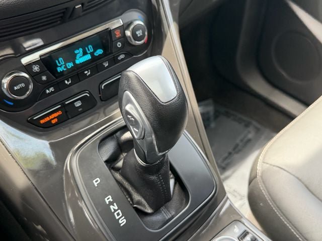 Used 2015 Ford Escape Titanium AWD/4WD image 26