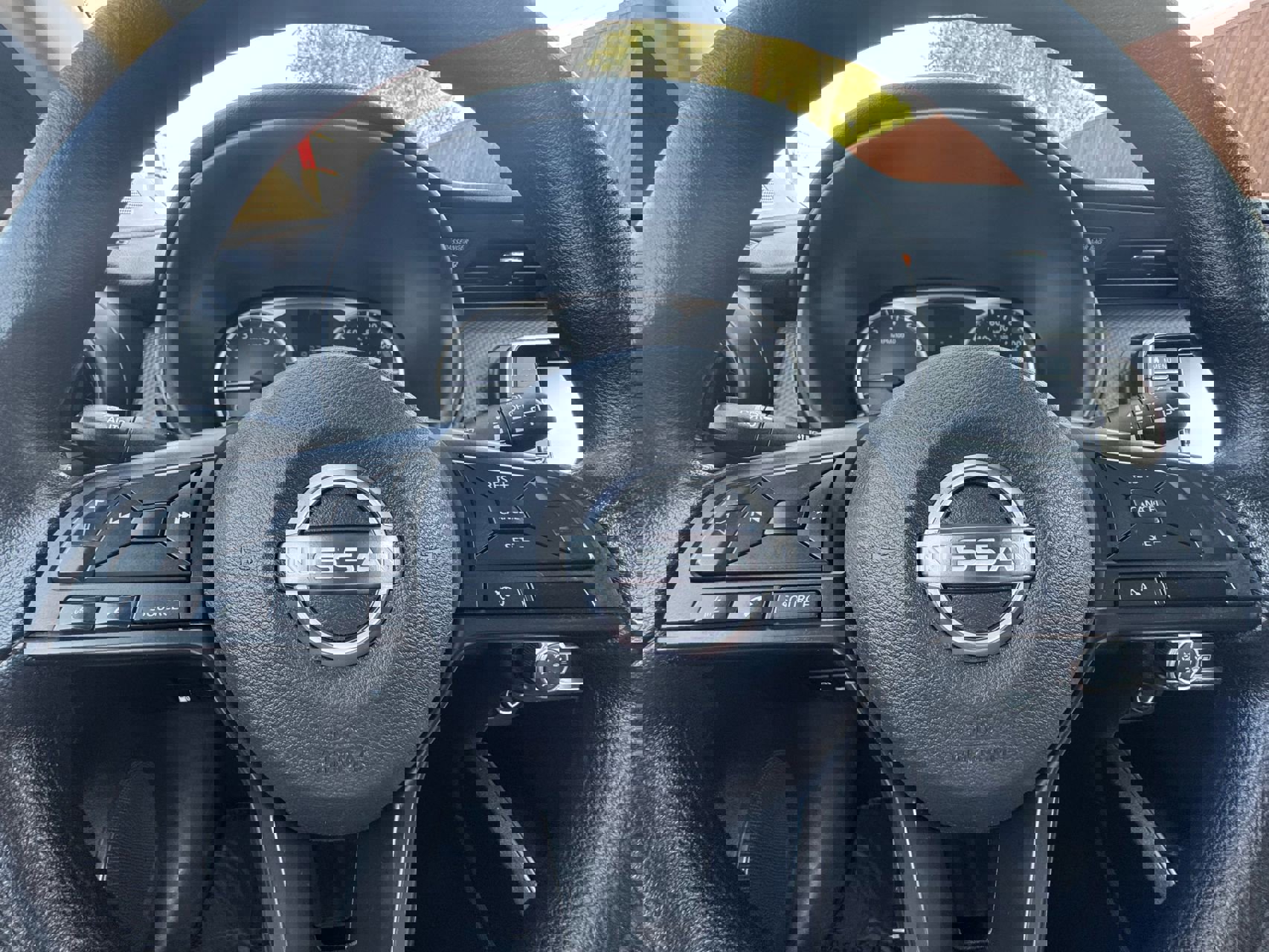 Used 2024 Nissan Kicks S image 17