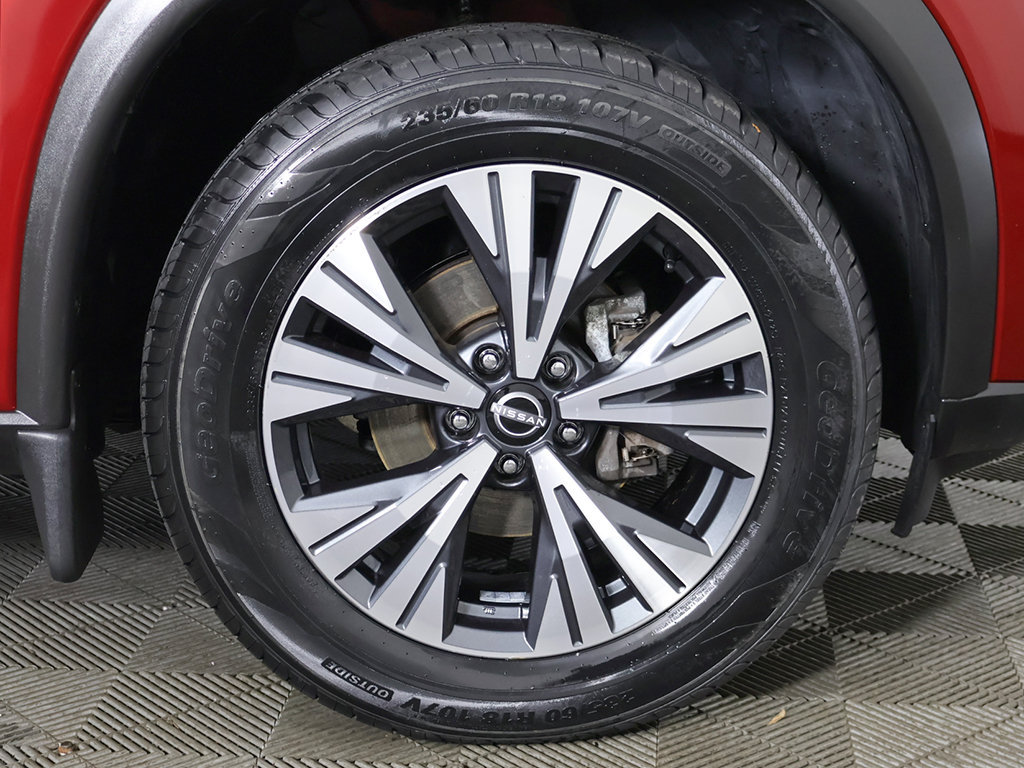 Used 2023 Nissan Rogue SV AWD/4WD image 19