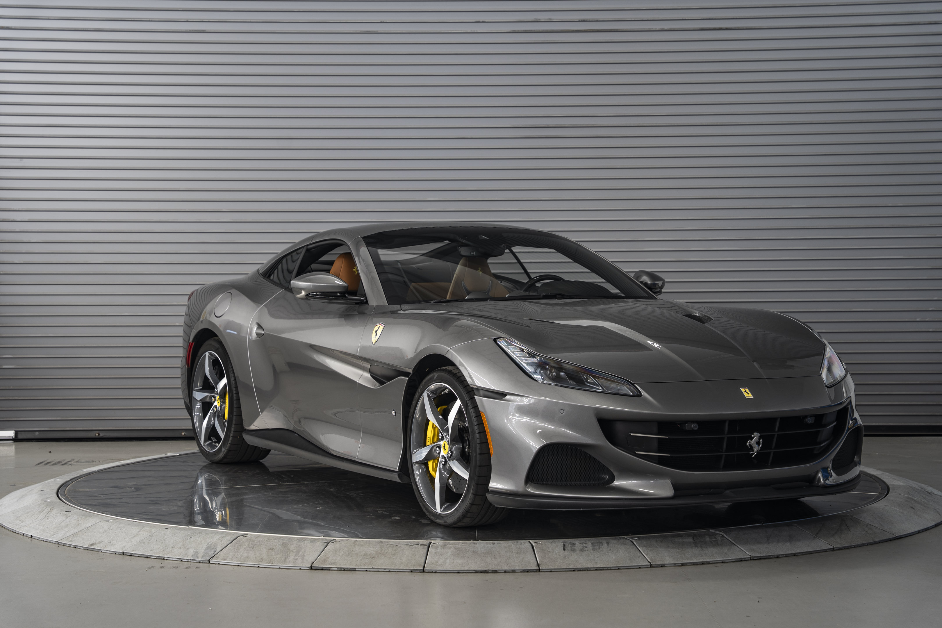 Used 2022 Ferrari Portofino M RWD image 9