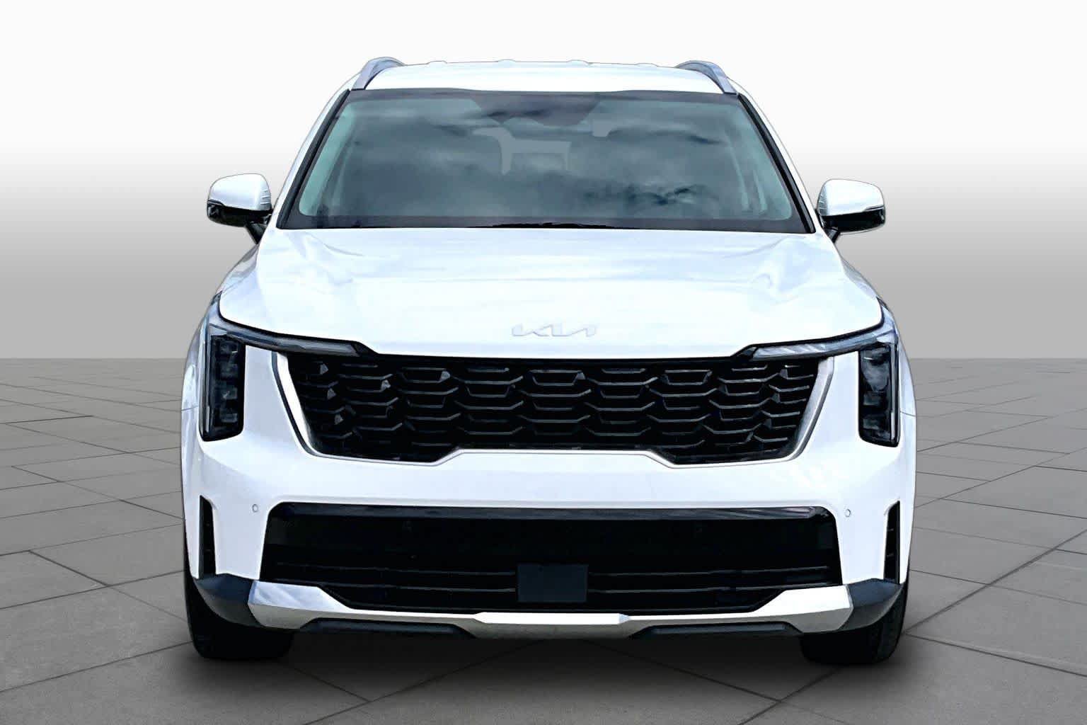 Certified 2024 Kia Sorento S FWD image 4