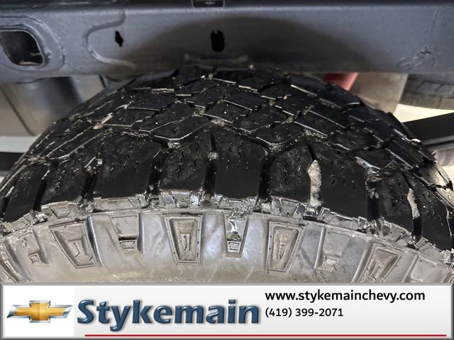 Used 2022 Chevrolet Silverado 1500 Custom Trail Boss w/ Midnight Edition image 9