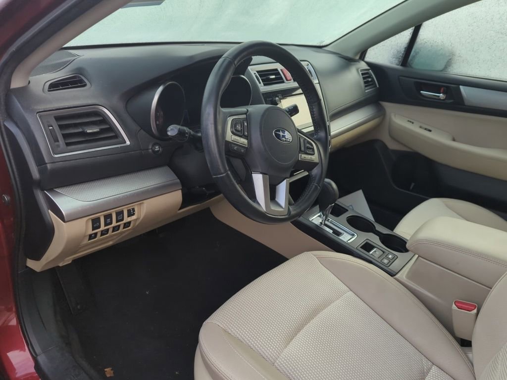 Used 2016 Subaru Outback 2.5i Premium image 7