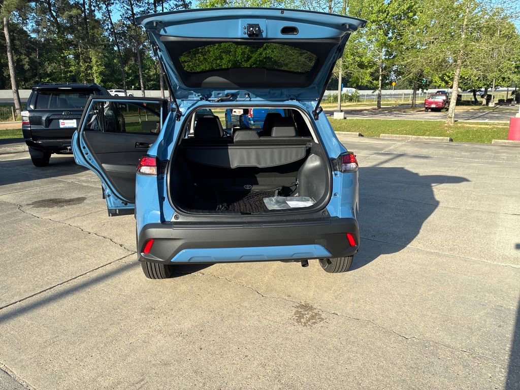 New 2026 Toyota Corolla Cross LE image 33