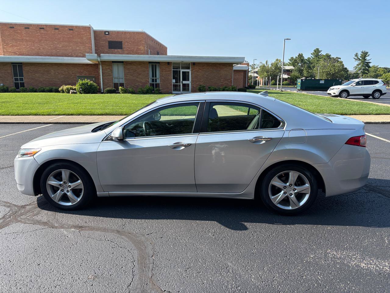 Used 2012 Acura TSX Sedan FWD image 4