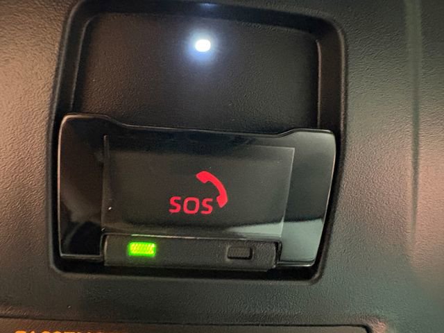 Used 2024 Toyota Corolla Cross L image 11