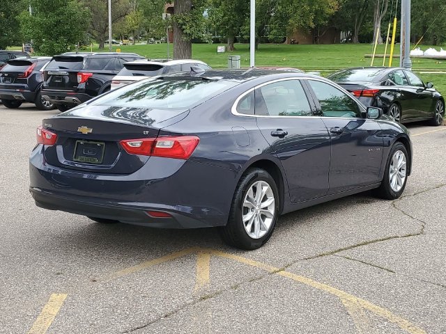 Used 2025 Chevrolet Malibu LT FWD image 4