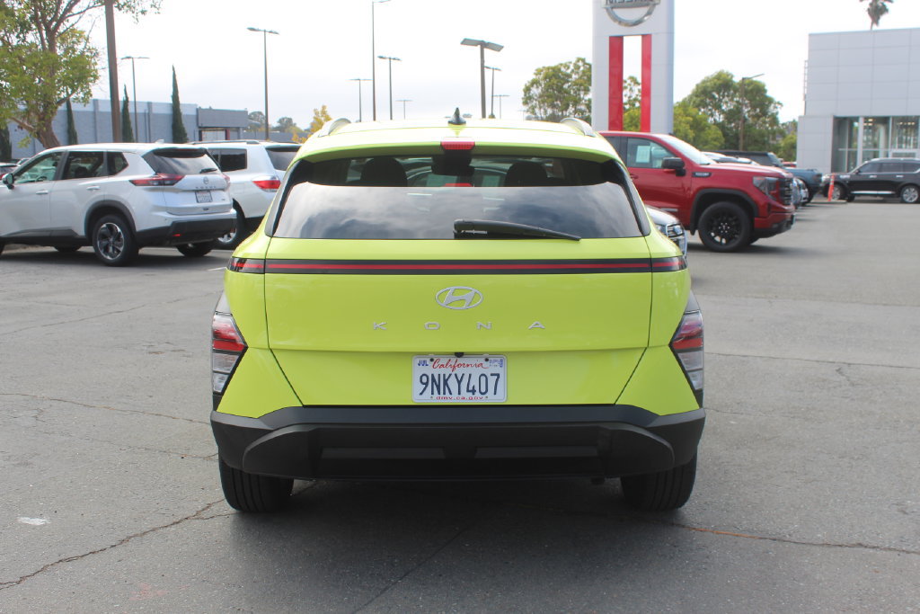 Used 2024 Hyundai Kona SEL FWD image 8