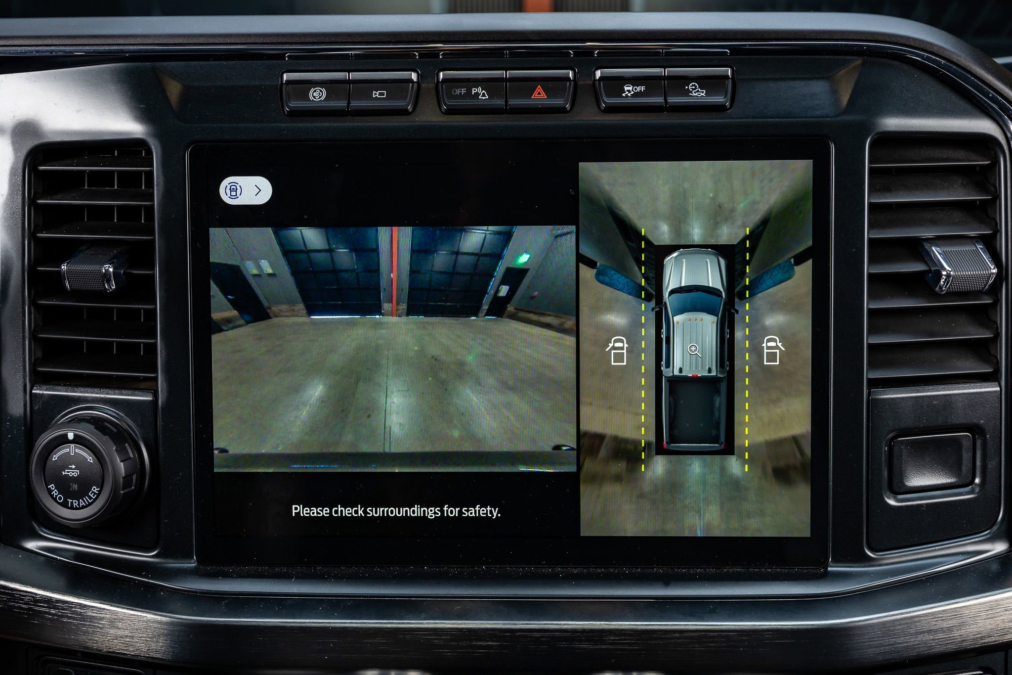 Used 2023 Ford F250 Lariat w/ Lariat Ultimate Package image 25