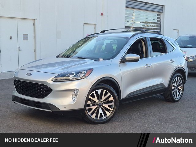 Used 2020 Ford Escape Titanium AWD/4WD image 1