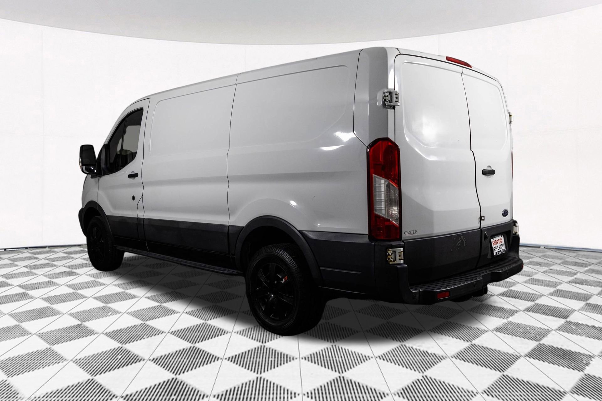 Used 2016 Ford Transit 250 130 Low Roof image 11