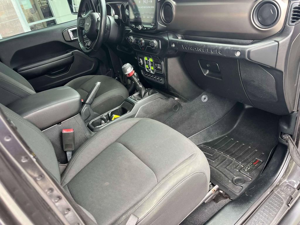 Used 2018 Jeep Wrangler Unlimited Sport S image 22