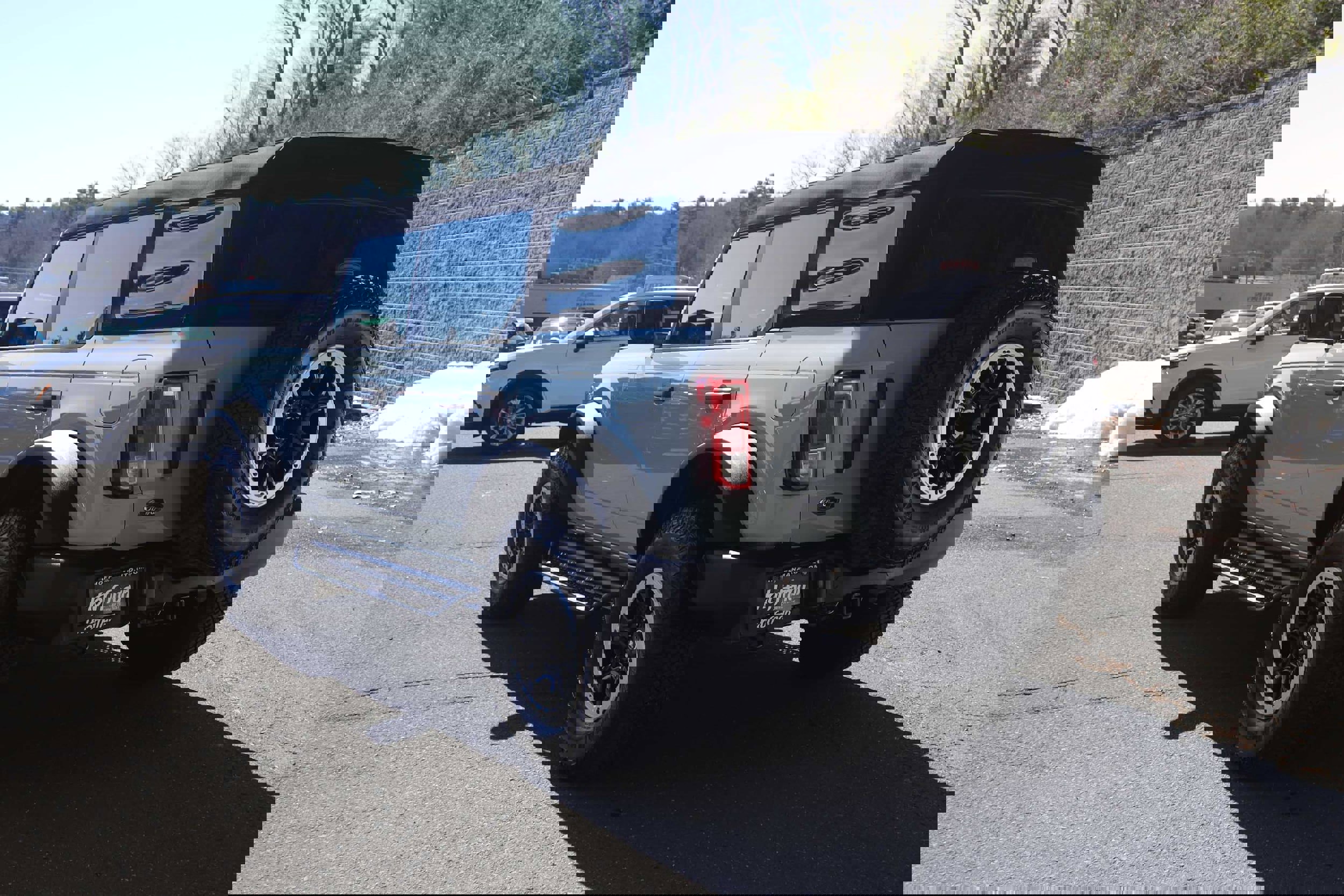 Used 2023 Ford Bronco Big Bend w/ Sasquatch Package image 7