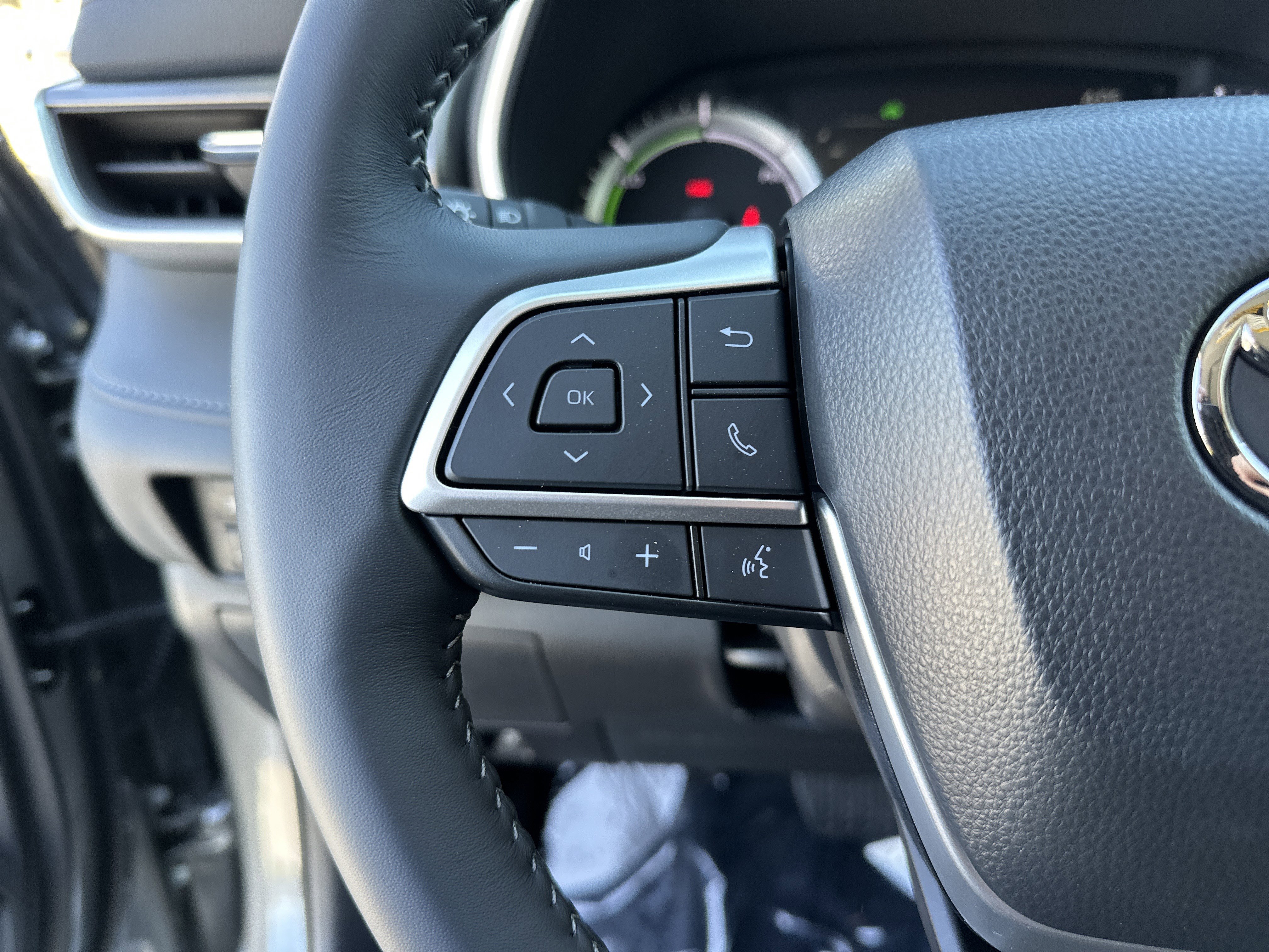 Certified 2026 Toyota Highlander XLE image 19