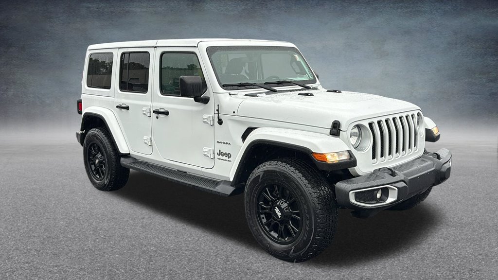 Used 2023 Jeep Wrangler Unlimited Sahara w/ Cold Weather Group AWD/4WD image 2