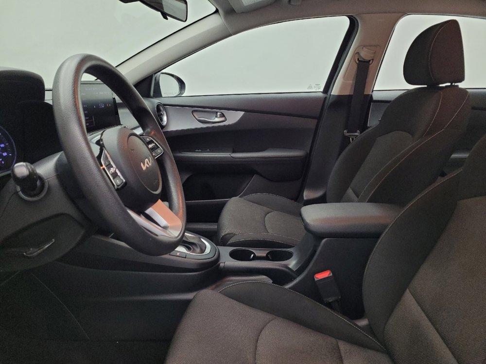 Used 2022 Kia Forte LXS w/ LXS Technology Package image 17