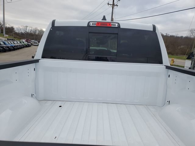 New 2026 RAM 1500 4x4 Crew Cab image 5