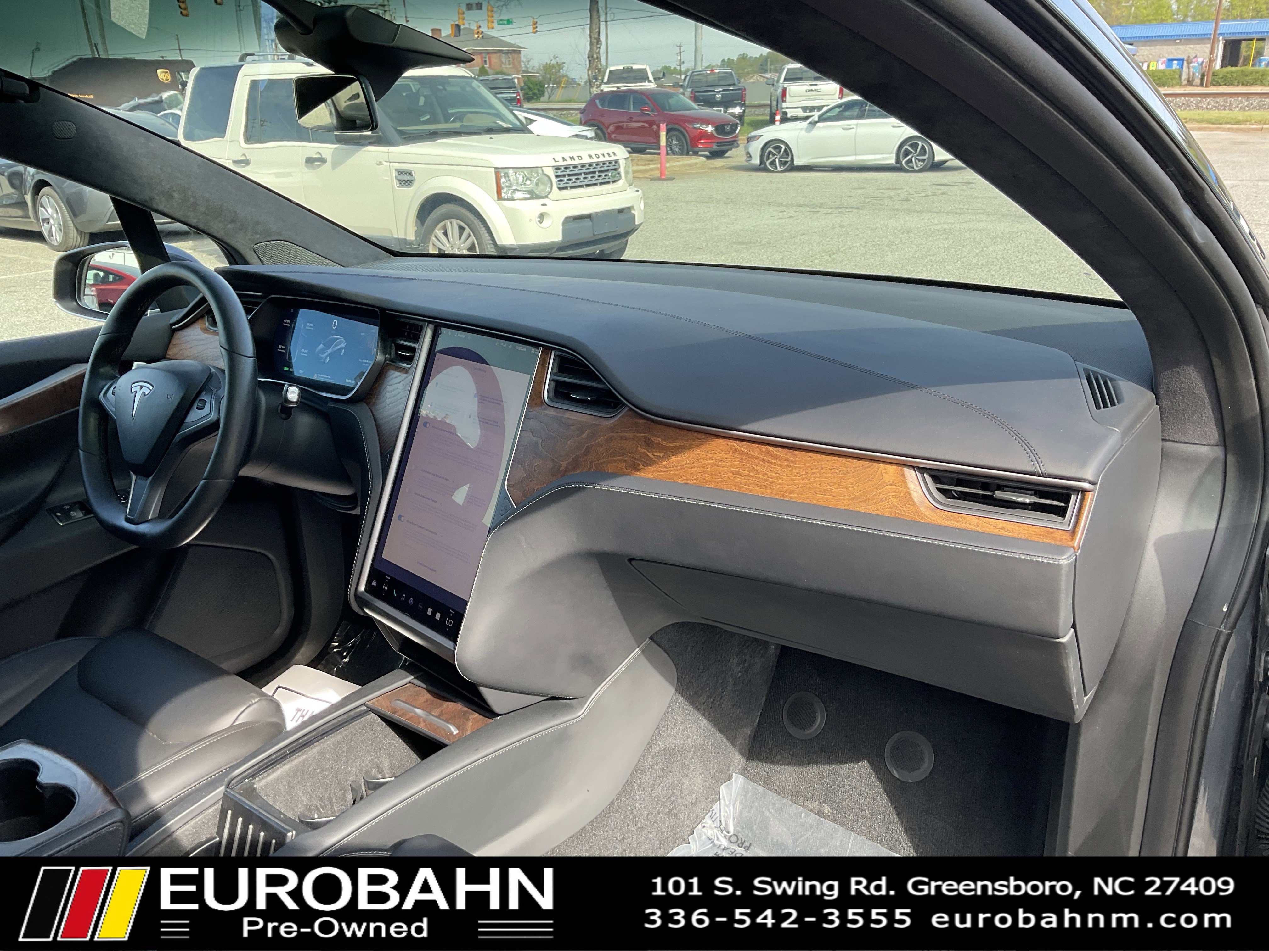 Used 2020 Tesla Model X Performance image 16