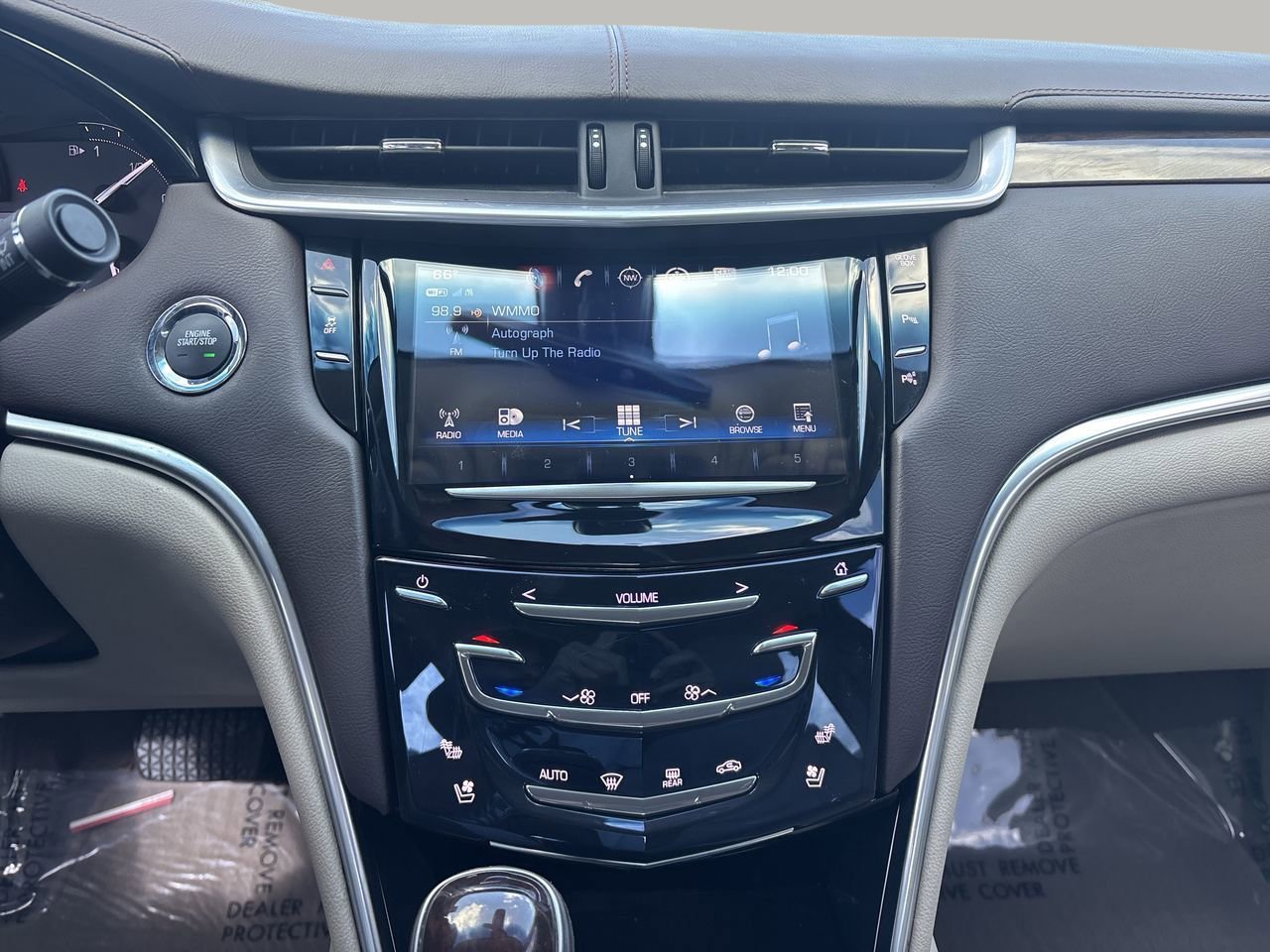 Used 2017 Cadillac XTS Luxury image 19